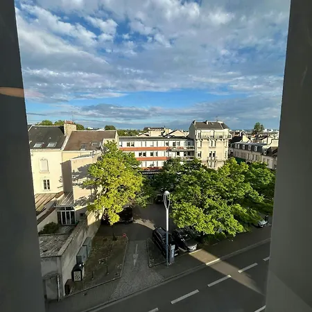 We Live In R - Suite 102 Reims Exterior photo