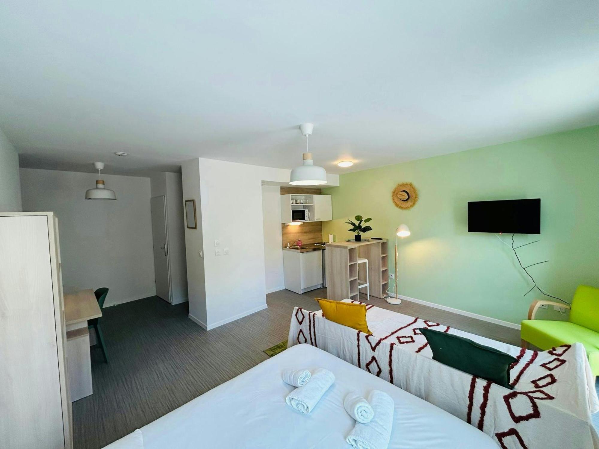 We Live In R - 102 Appartement Reims